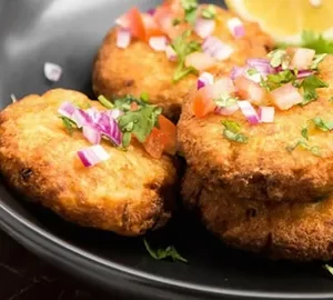 Sag Aloo Tikki